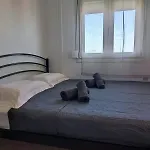 Nagia's Summer Apartman Políhrono