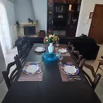 Nagia's Summer Apartman Políhrono