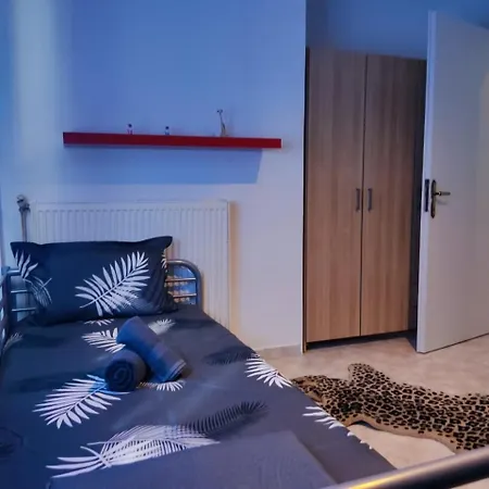 Nagia's Summer Apartament Polychrono