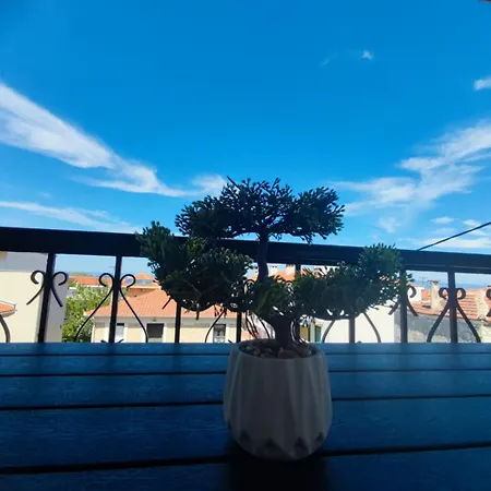 Nagia's Summer شقة