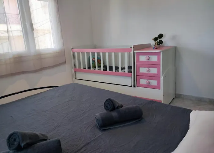 Nagia's Summer Apartman